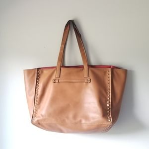 Valentino Garavani Trapeze Rockstud Tote